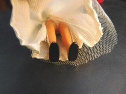 nancy ann 30 bride legs
